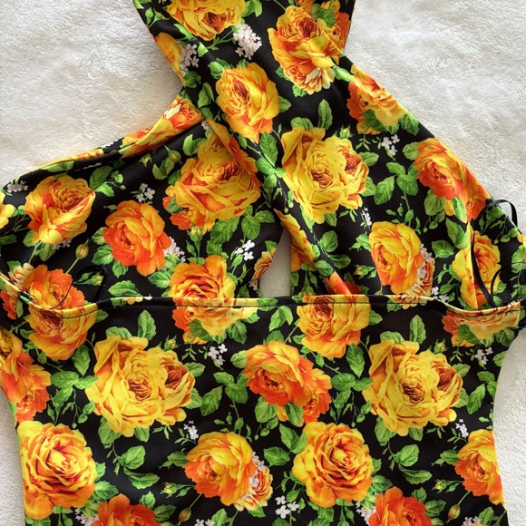 ZARA Black Floral Sleeveless Twist Halter Neck Bodysuit--M - Picture 13 of 16